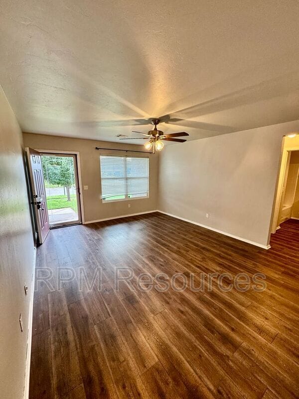 Building Photo - 1840 Schooner Rd
