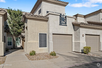 Building Photo - 3236 E Chandler Blvd