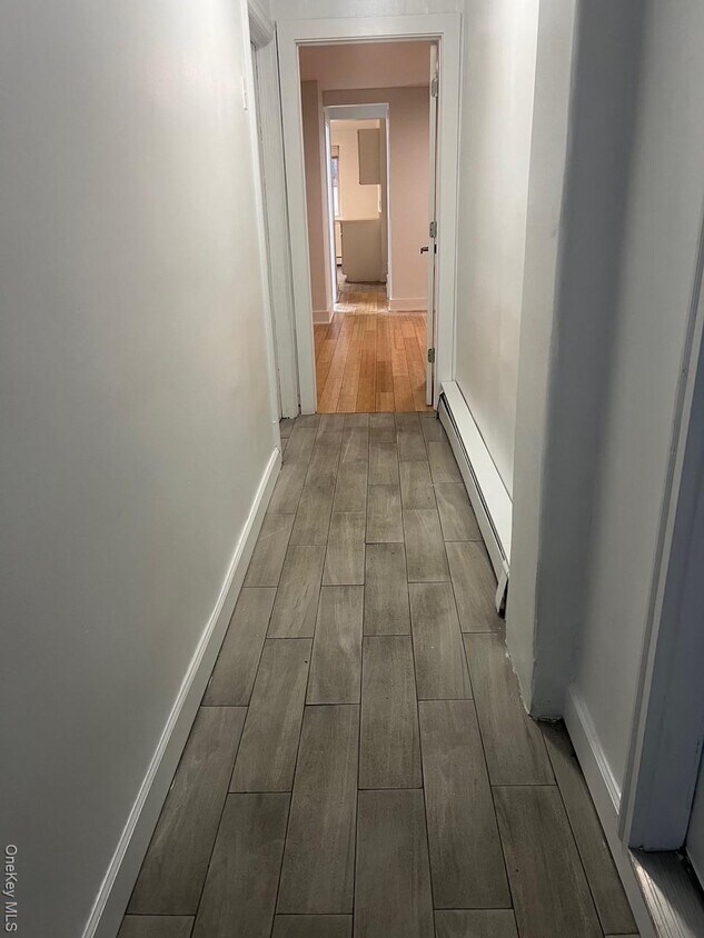 Foto principal - 2532 Fenton Ave