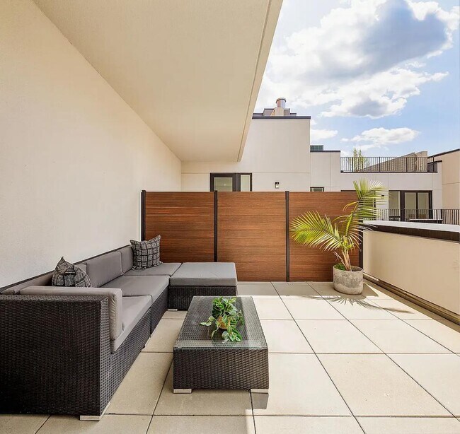 323 Lenox Rd, Brooklyn, NY 11226 House Rental in Brooklyn, NY