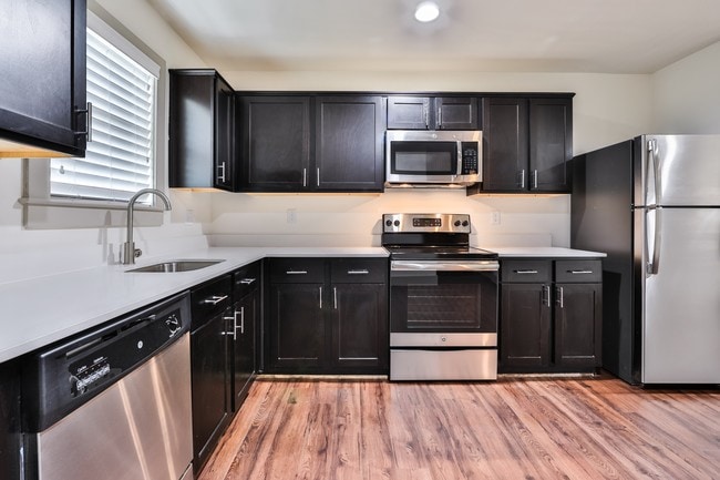 2100 Woodhead Apartments, Houston , TX 77019 - Woodhead