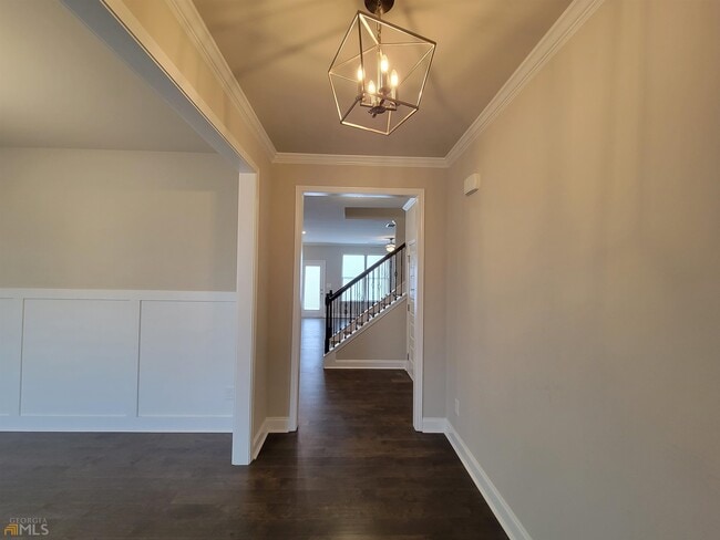 Building Photo - 451 Hinton Farm Way