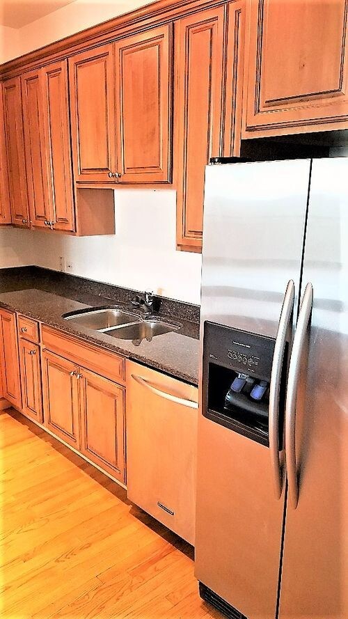 Foto del edificio - 929 N Willard Ct