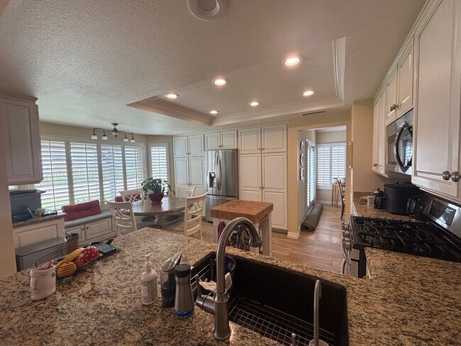 Foto del edificio - Stunning Carlsbad 4 Bedroom Home!