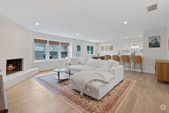 Building Photo - 11202 Blossom Bell Dr