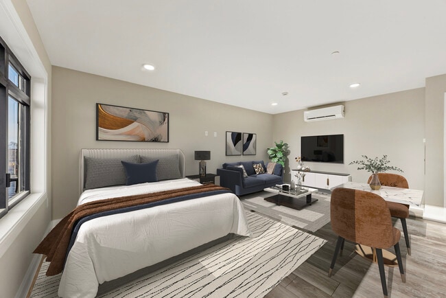 Building Photo - The Solis