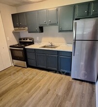 Building Photo - 2170 St Johns Pl