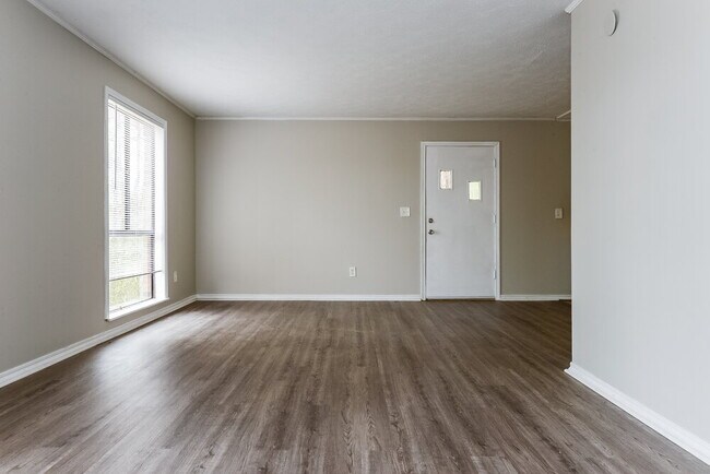Building Photo - 9050A Spillers Dr SW