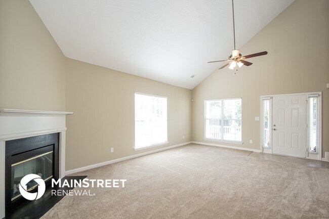 Foto del edificio - 1269 Creekview Cir