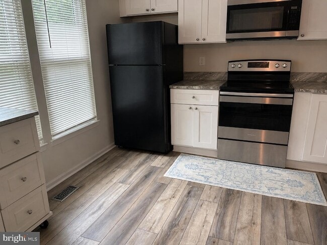 Photo - 11013 Barton Hill Ct Townhome