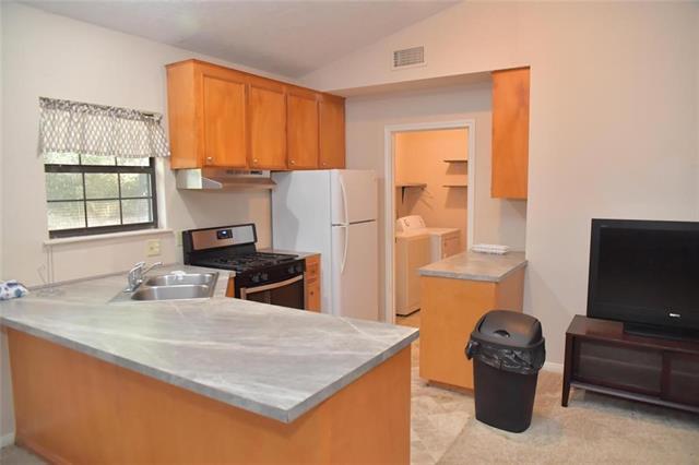 Foto del edificio - 898 County Rd 3880
