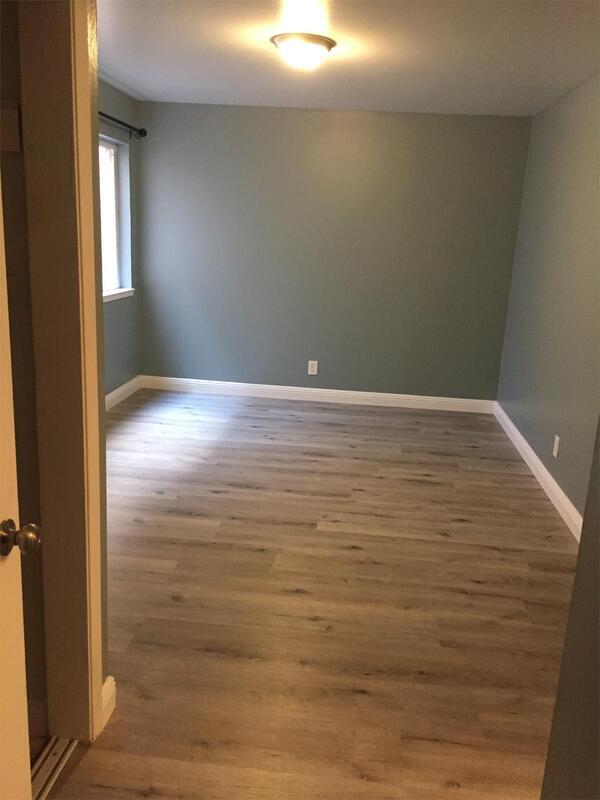 Foto del edificio - 2450 Fulton St