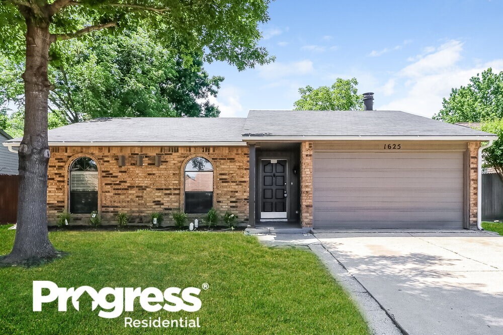 1625 Clark Trail, Grand Prairie, TX 75052 House Rental in Grand