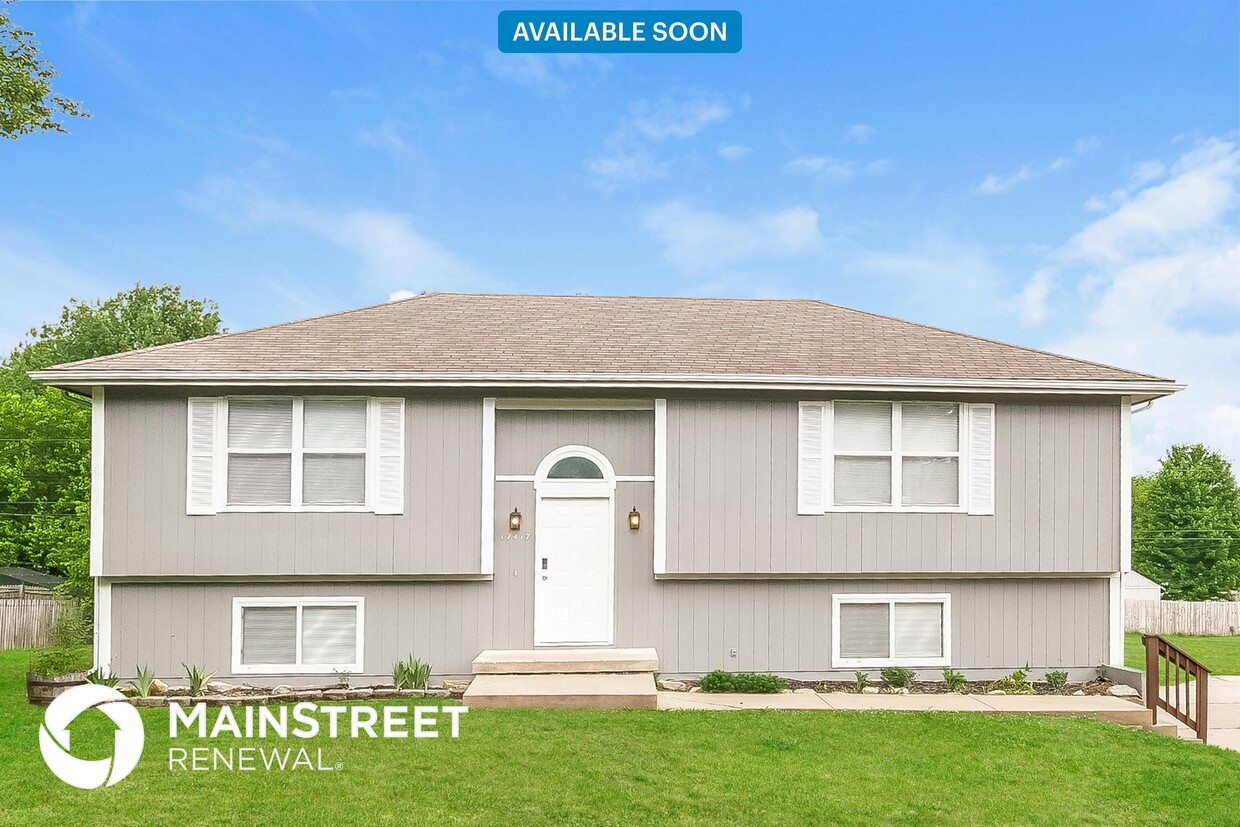 Foto principal - 17417 Montgall Dr