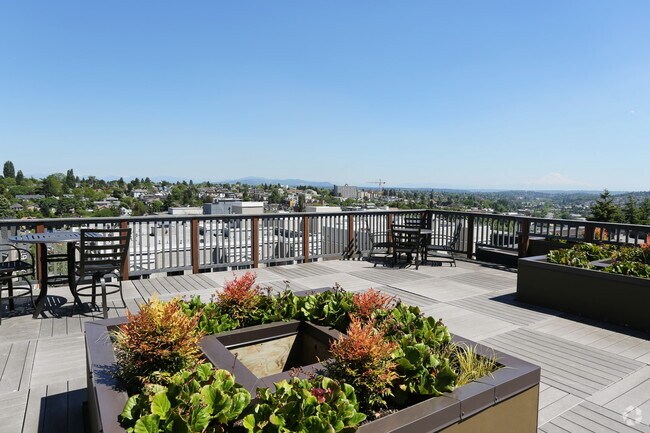 Building Photo - Vantage Park