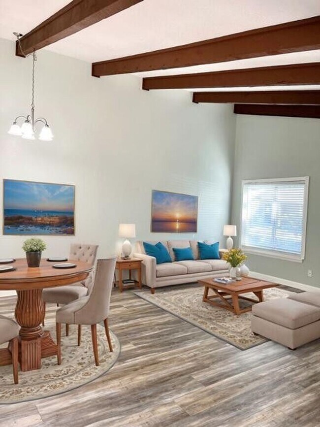 Building Photo - Coastal Charm Meets Resort Living – 2BR/2BA in Gated Seascape Neighborhood