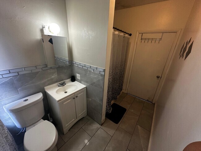 Foto del edificio - 626 Oak St