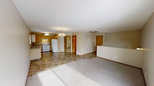 Building Photo - 9907-99109 109 Ave