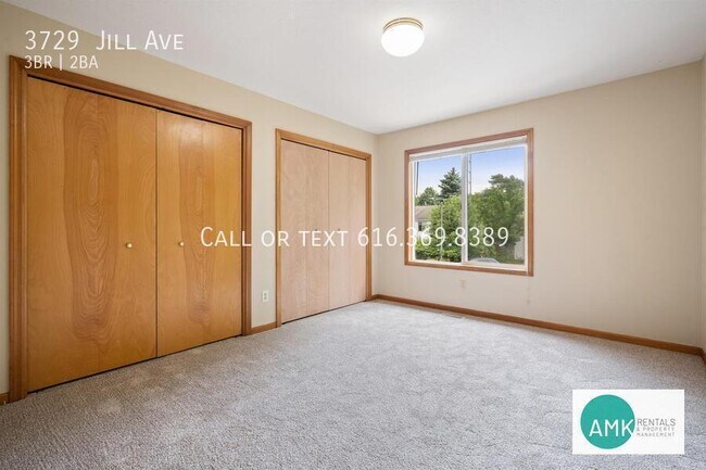 Foto del edificio - 3729 Jill Ave