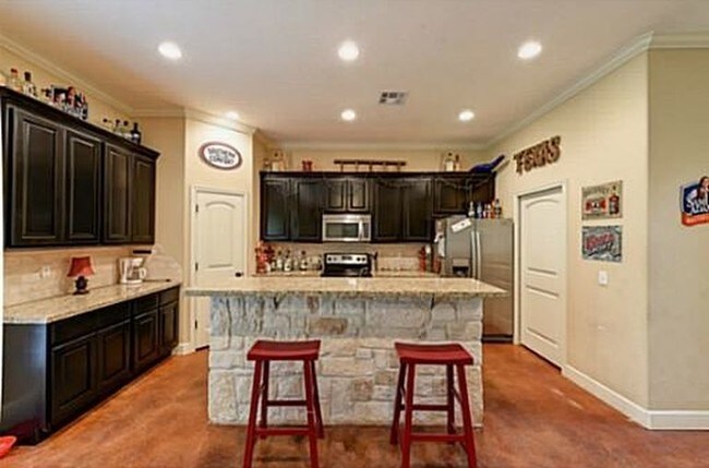 Foto del edificio - 1013 Foster Ave