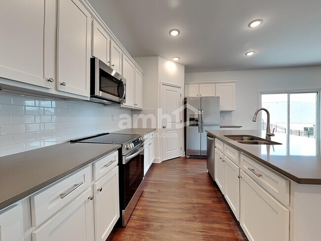 Foto del edificio - 4986 Bill Cheek Rd