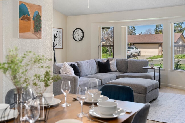 Foto del edificio - 4506 Wrenford Way