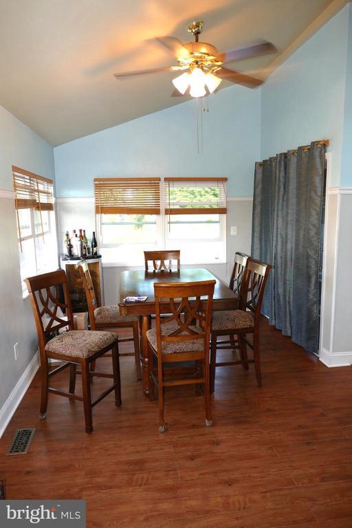 Foto del edificio - 7519 Rock Creek Way