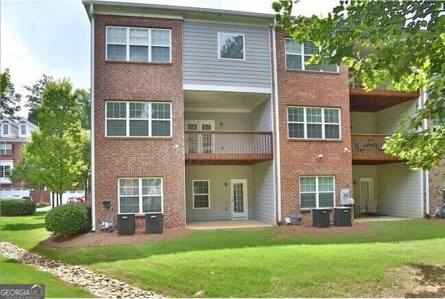 Building Photo - 12820 Doe Dr