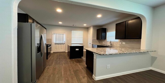 Building Photo - 3515 Cannon Dr