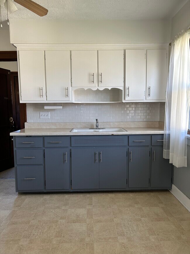 Foto del edificio - 4406 Gifford Ave