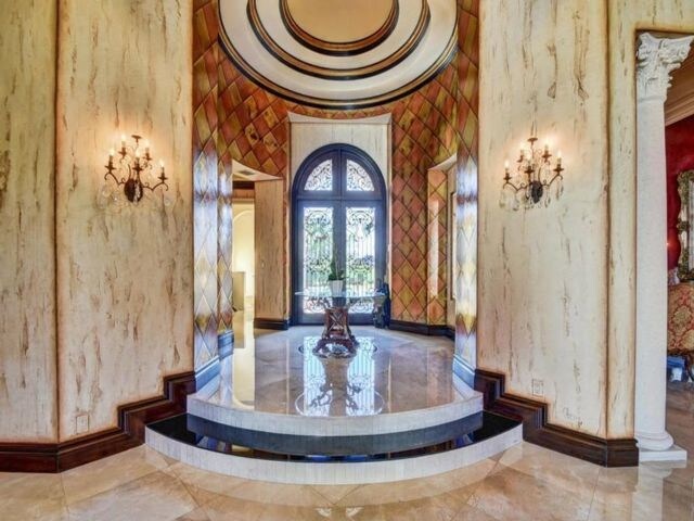 Building Photo - 9495 Grand Estates Way