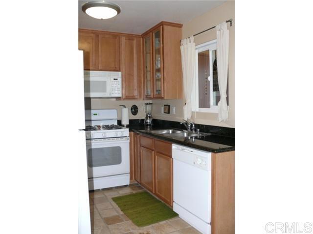 Building Photo - 505 Calle Montecito