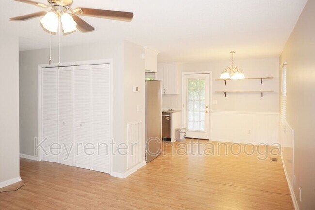 Photo - 1024 Garnett Ave House