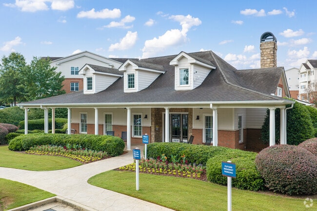 Building Photo - Colton Creek
