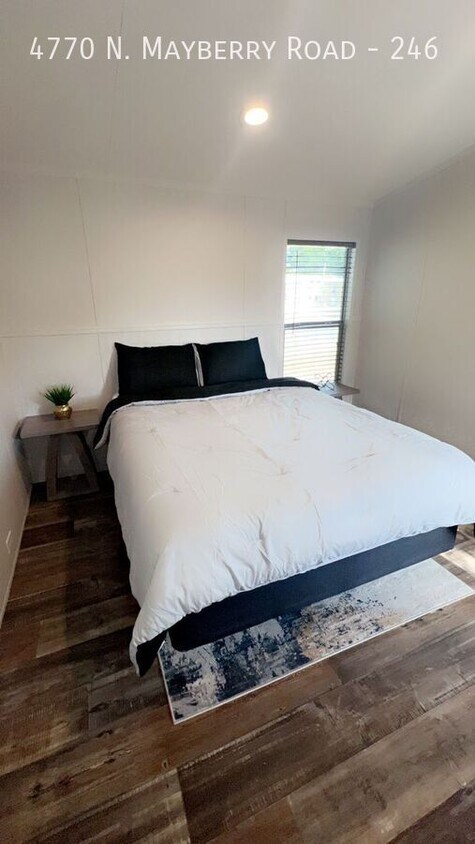 Foto principal - 4770 N Mayberry Rd