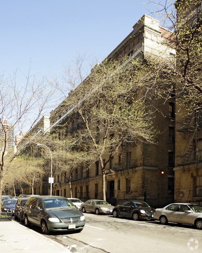 Building Photo - 420  64th St