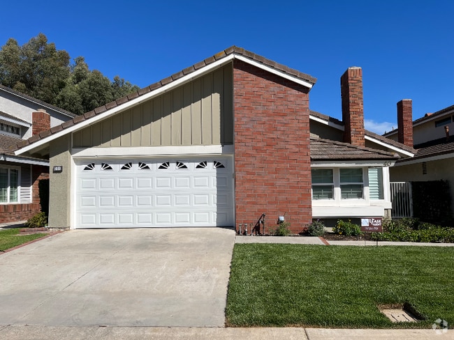 Building Photo - 40 Shearwater