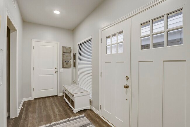 Building Photo - 12625 Memorial Dr