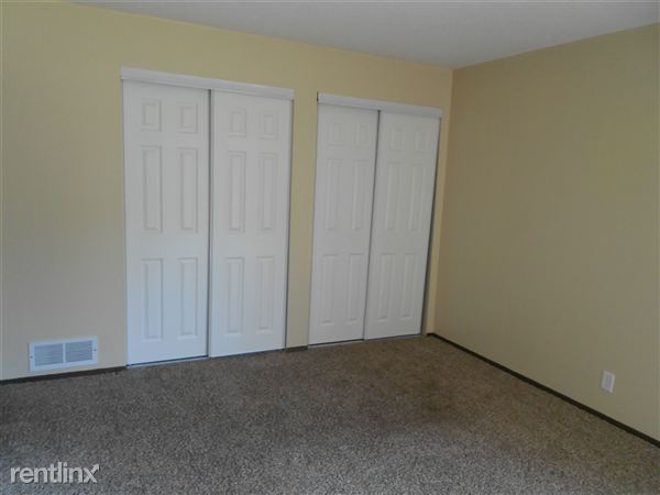 Fotografía del edificio - 3565 Central Ave