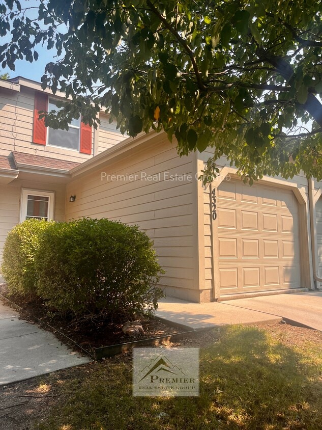 Photo - 4320 Hunting Meadows Cir (Colorado Springs, CO)