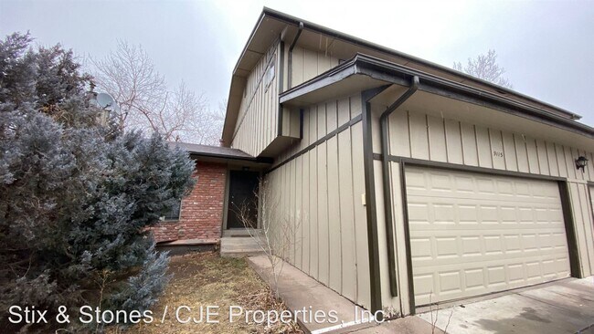 Building Photo - 9113 E Chenango Ave