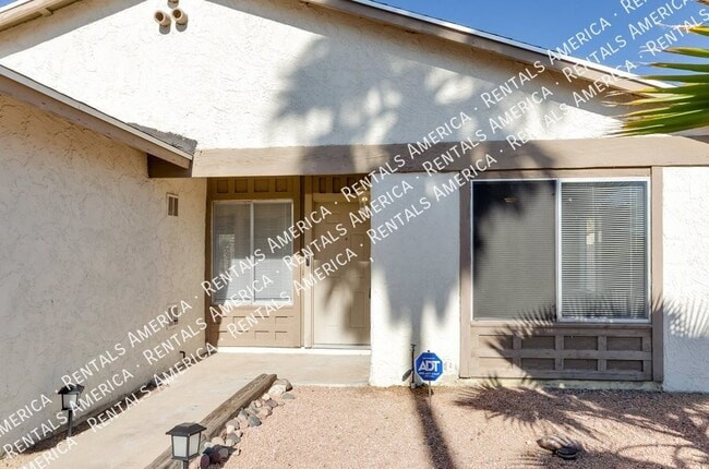 Building Photo - 2745 S Pace W Dr