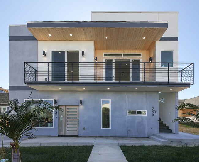 Foto del edificio - 4550 W 18th St