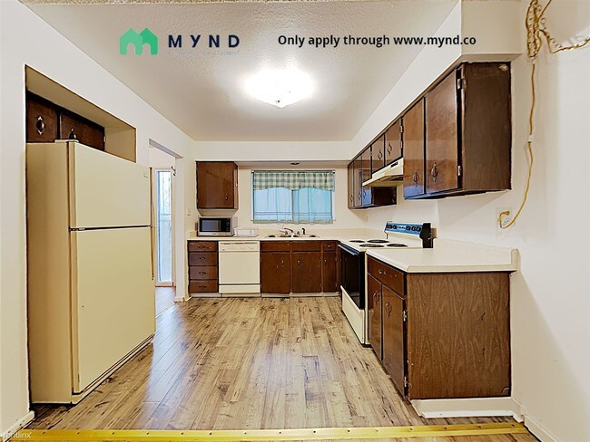 Foto del edificio - 2 br, 1.5 bath Townhome - 453 Smithridge Park