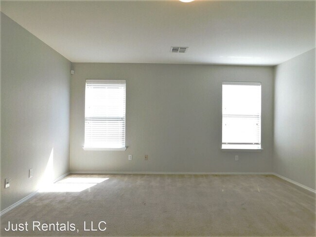 Building Photo - 3 br, 2 bath House - 603 Draco Dr.