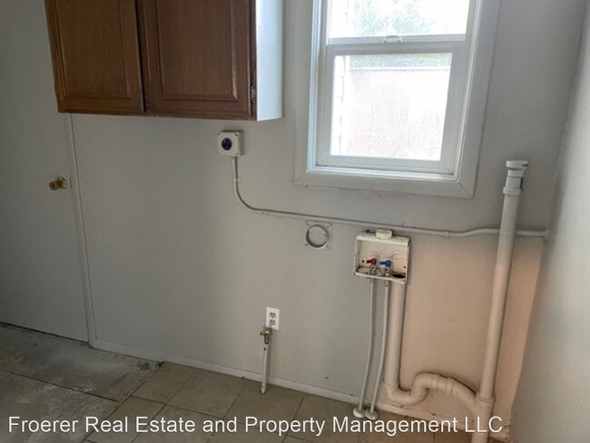 Foto del edificio - 2 br, 1 bath House - 1051 Capitol Avenue