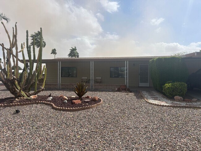 Building Photo - 9002 E Citrus Ln S