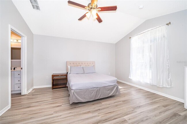 Foto del edificio - 1106 Liberty Hall Dr