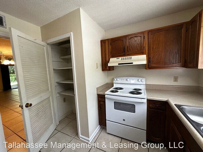 Foto del edificio - 2 br, 2.5 bath House - 2474 Sunburst Place