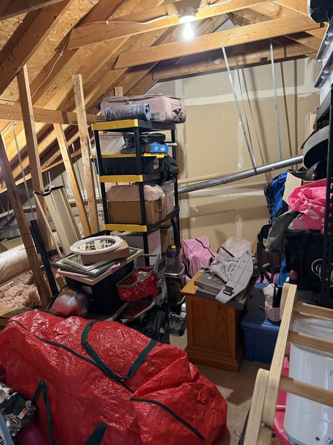 Foto del edificio - 275 Lost River Ln